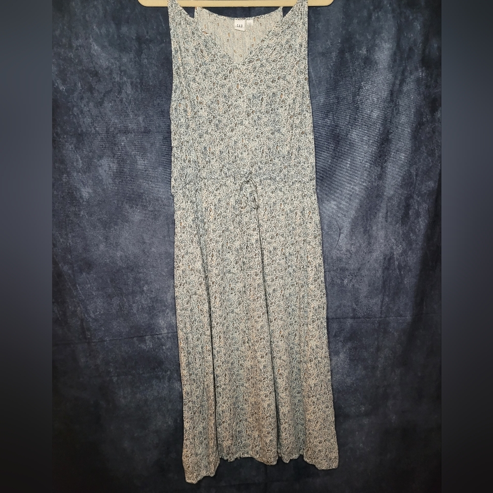 ✨️3/$25✨️ GAP Blue Pattern Maxi Dress